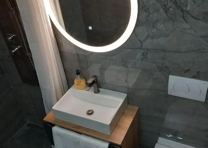 Tara *